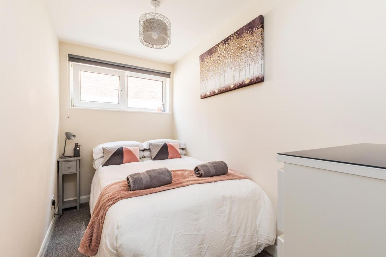 Penny Perfect By The Quays & Beach In Old Portsmouth Exterior photo